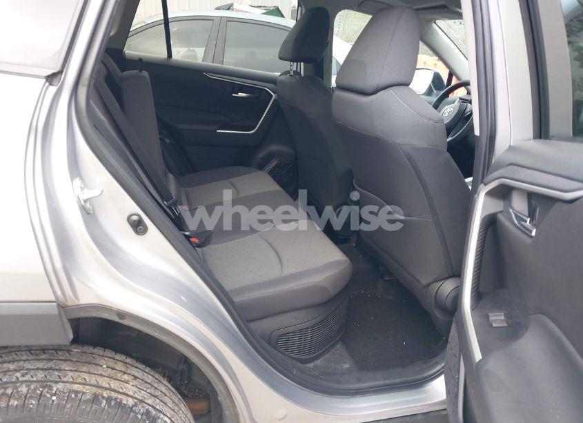 Photo 8 of 2022 Toyota Rav4 HYBRID XLE (VIN 4T3RWRFV0NU074874)