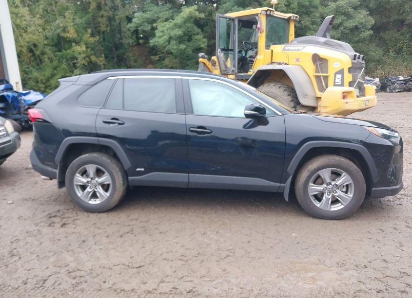 Photo 14 of 2023 Toyota Rav4 HYBRID XLE (VIN 4T3RWRFV0PU100795)