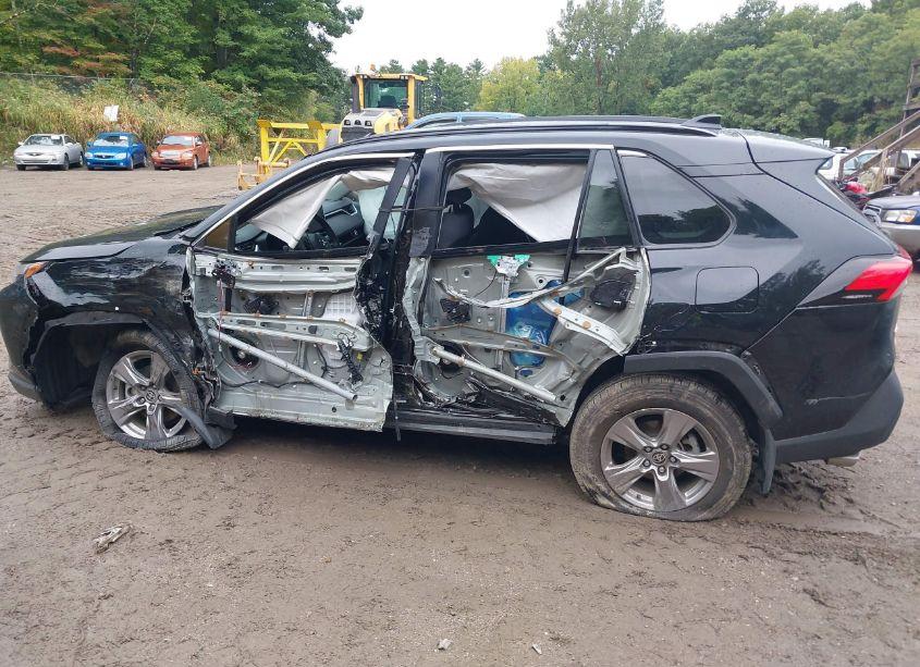 Photo 15 of 2023 Toyota Rav4 HYBRID XLE (VIN 4T3RWRFV0PU100795)