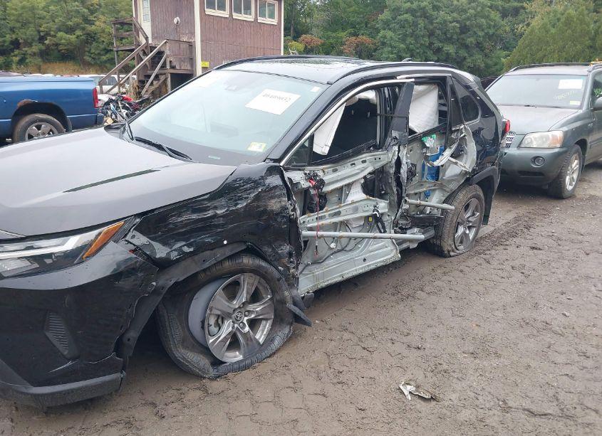 Photo 6 of 2023 Toyota Rav4 HYBRID XLE (VIN 4T3RWRFV0PU100795)