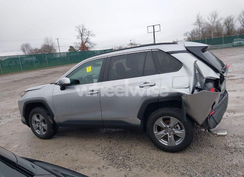 Photo 14 of 2023 Toyota Rav4 HYBRID XLE (VIN 4T3RWRFV1PU100966)