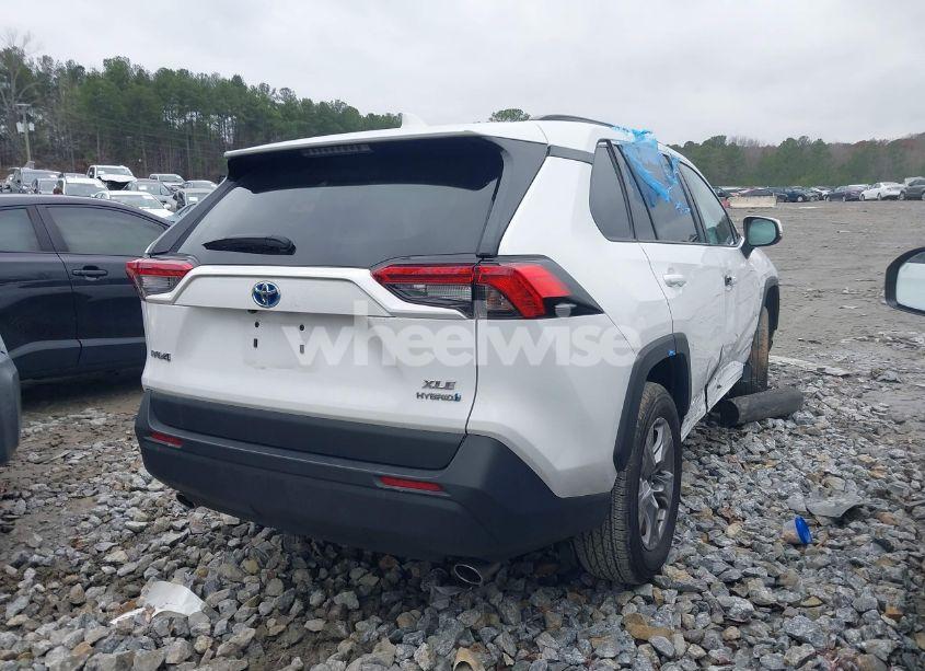 Photo 4 of 2024 Toyota Rav4 HYBRID XLE (VIN 4T3RWRFV1RU121853)