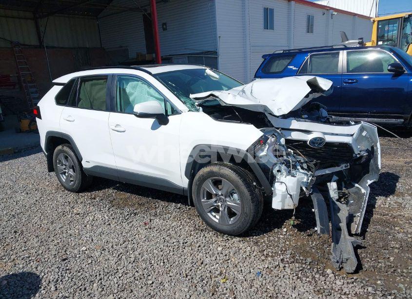 2024 Toyota Rav4 HYBRID XLE (VIN 4T3RWRFV1RU129659) main photo