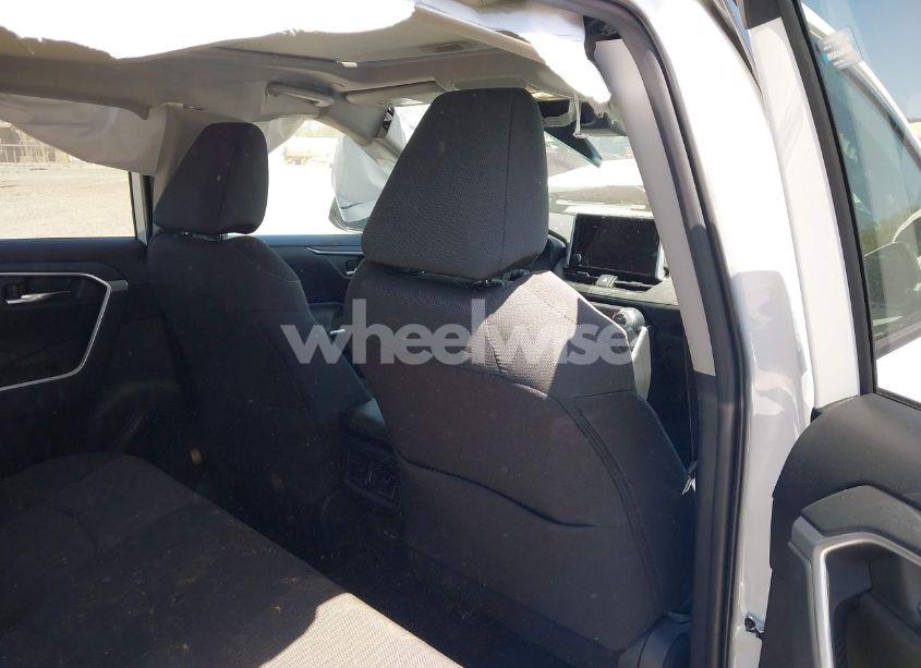 Photo 8 of 2024 Toyota Rav4 HYBRID XLE (VIN 4T3RWRFV1RU129659)