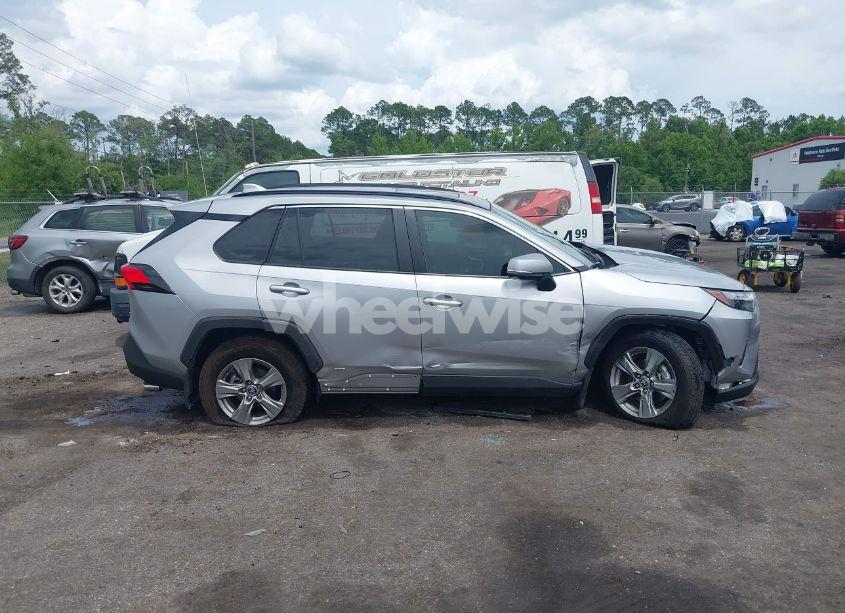 Photo 13 of 2024 Toyota Rav4 HYBRID XLE (VIN 4T3RWRFV1RU139396)