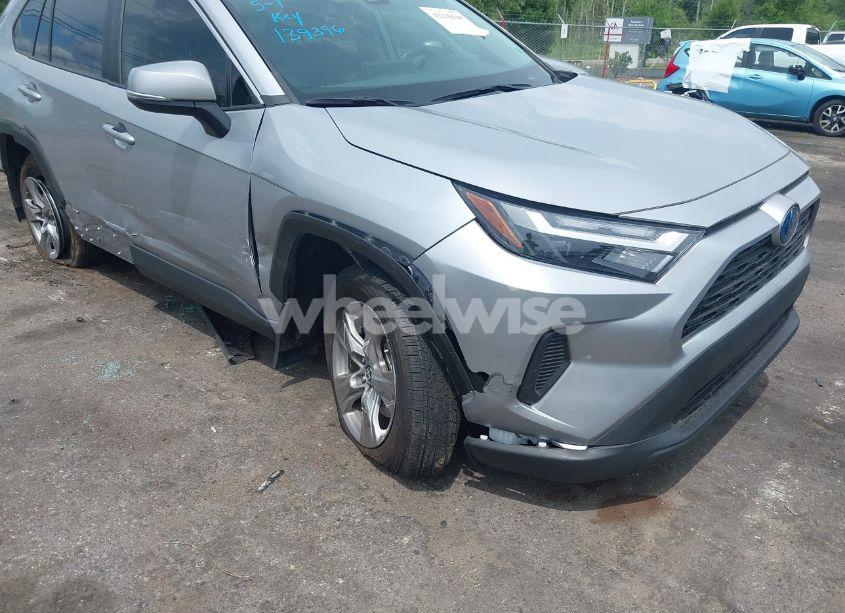Photo 6 of 2024 Toyota Rav4 HYBRID XLE (VIN 4T3RWRFV1RU139396)