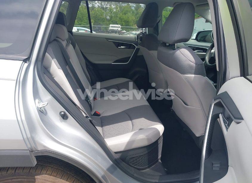 Photo 8 of 2024 Toyota Rav4 HYBRID XLE (VIN 4T3RWRFV1RU139396)