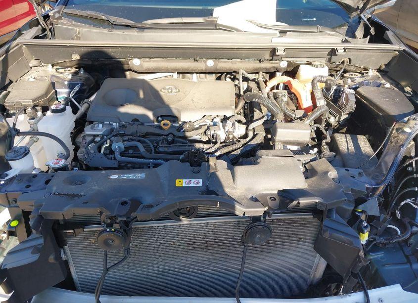 Photo 10 of 2024 Toyota Rav4 HYBRID XLE (VIN 4T3RWRFV1RU145070)