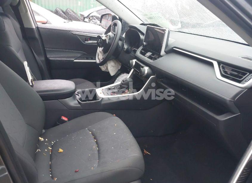 Photo 5 of 2024 Toyota Rav4 HYBRID XLE (VIN 4T3RWRFV1RU159888)