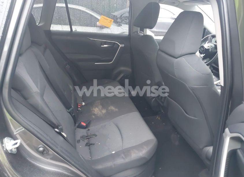 Photo 8 of 2024 Toyota Rav4 HYBRID XLE (VIN 4T3RWRFV1RU159888)