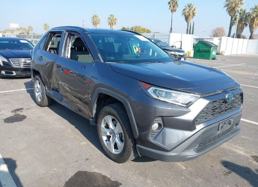 2020 Toyota Rav4 HYBRID XLE (VIN 4T3RWRFV2LU006038) main photo