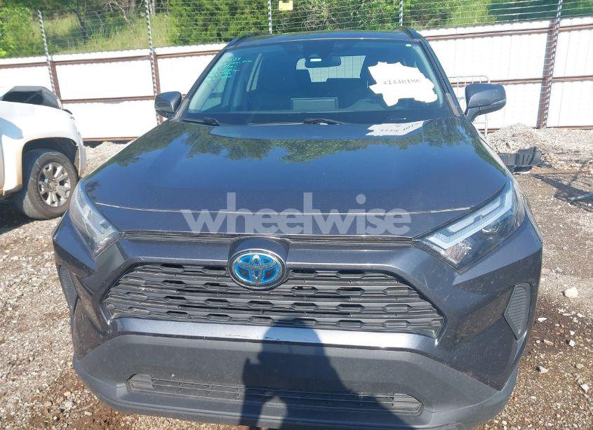 Photo 13 of 2022 Toyota Rav4 HYBRID XLE (VIN 4T3RWRFV2NU050687)
