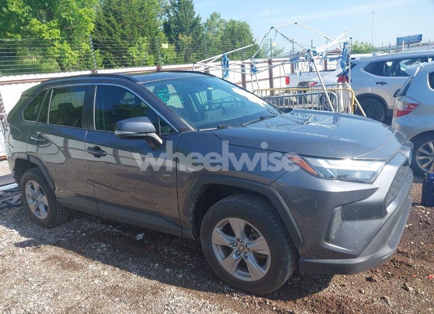 Photo 14 of 2022 Toyota Rav4 HYBRID XLE (VIN 4T3RWRFV2NU050687)