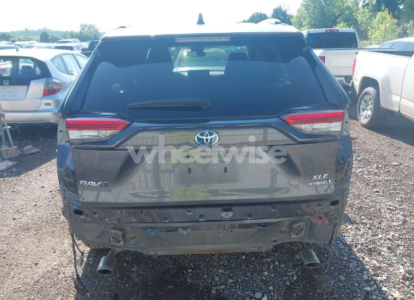 Photo 6 of 2022 Toyota Rav4 HYBRID XLE (VIN 4T3RWRFV2NU050687)