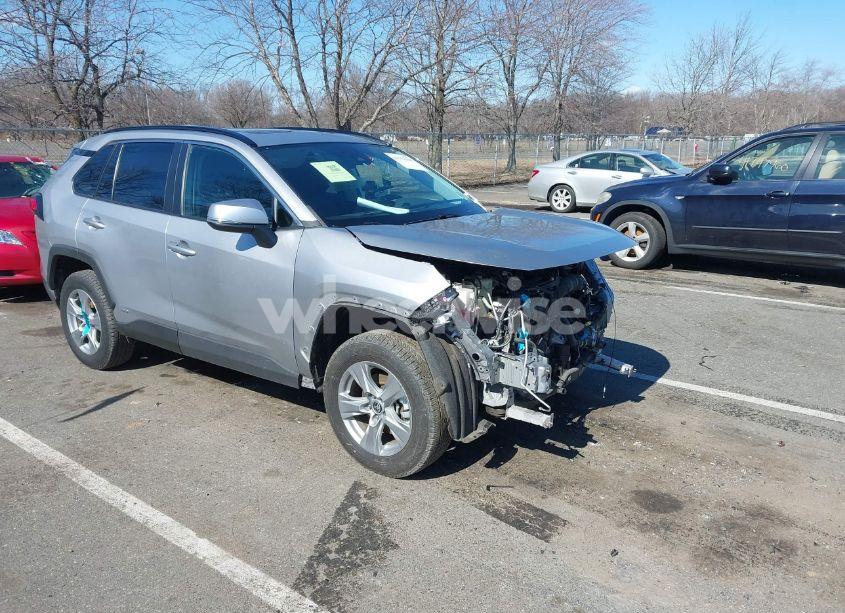 2022 Toyota Rav4 HYBRID XLE (VIN 4T3RWRFV2NU050785) main photo