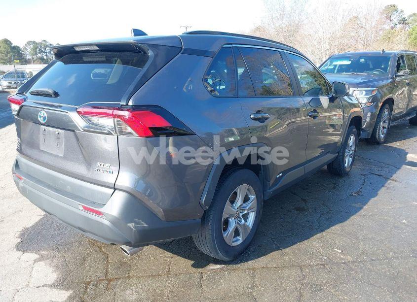 Photo 4 of 2022 Toyota Rav4 HYBRID XLE (VIN 4T3RWRFV2NU079364)