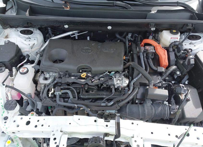 Photo 10 of 2024 Toyota Rav4 HYBRID XLE (VIN 4T3RWRFV2RU142842)
