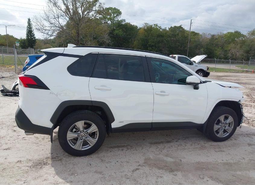 Photo 14 of 2024 Toyota Rav4 HYBRID XLE (VIN 4T3RWRFV2RU142842)