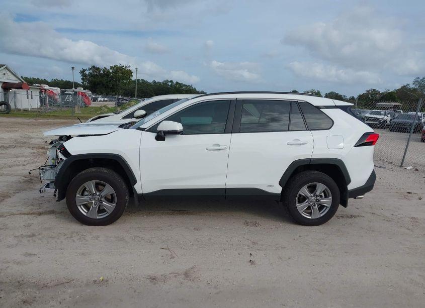 Photo 15 of 2024 Toyota Rav4 HYBRID XLE (VIN 4T3RWRFV2RU142842)