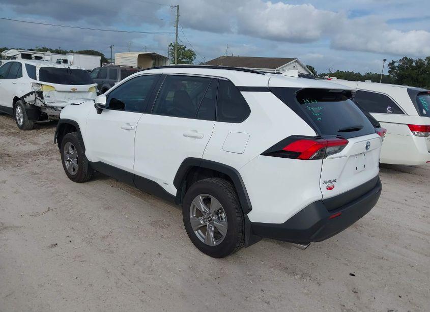 Photo 3 of 2024 Toyota Rav4 HYBRID XLE (VIN 4T3RWRFV2RU142842)