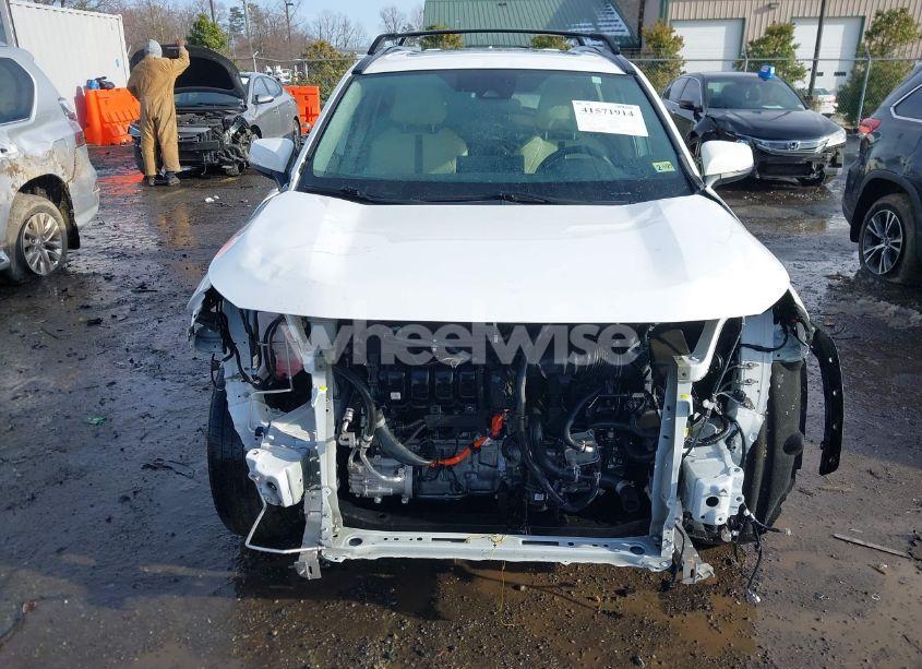 Photo 13 of 2022 Toyota Rav4 HYBRID XLE (VIN 4T3RWRFV3NU051850)