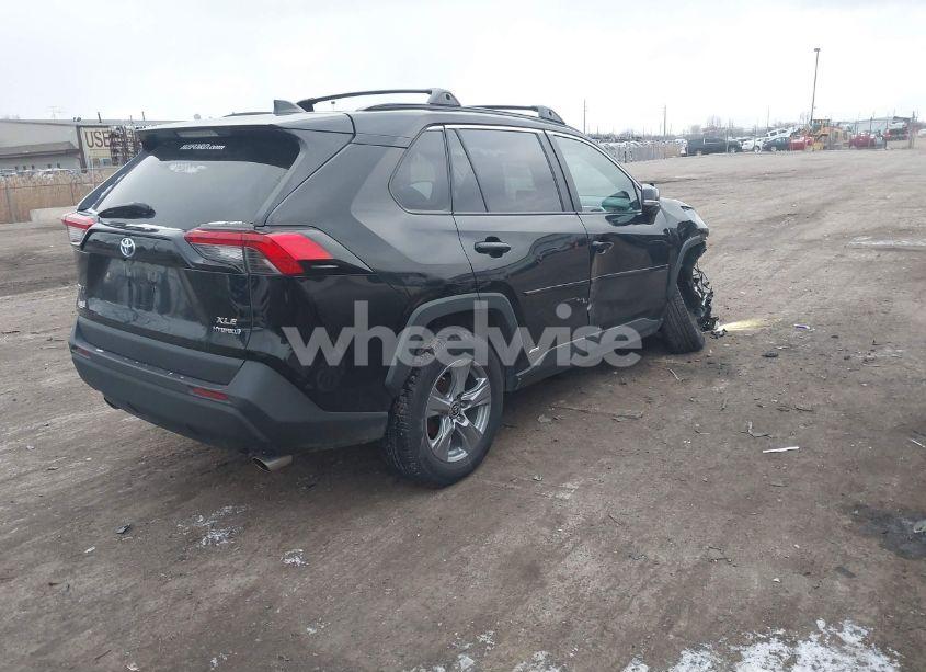 Photo 4 of 2022 Toyota Rav4 HYBRID XLE (VIN 4T3RWRFV3NU059351)