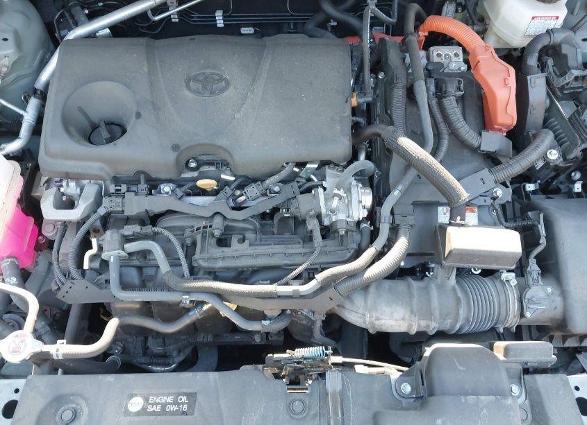 Photo 10 of 2022 Toyota Rav4 HYBRID XLE (VIN 4T3RWRFV3NU064999)