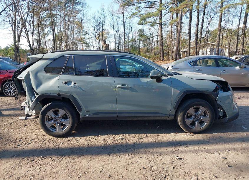 Photo 14 of 2022 Toyota Rav4 HYBRID XLE (VIN 4T3RWRFV3NU064999)
