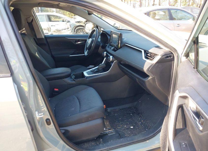 Photo 5 of 2022 Toyota Rav4 HYBRID XLE (VIN 4T3RWRFV3NU064999)