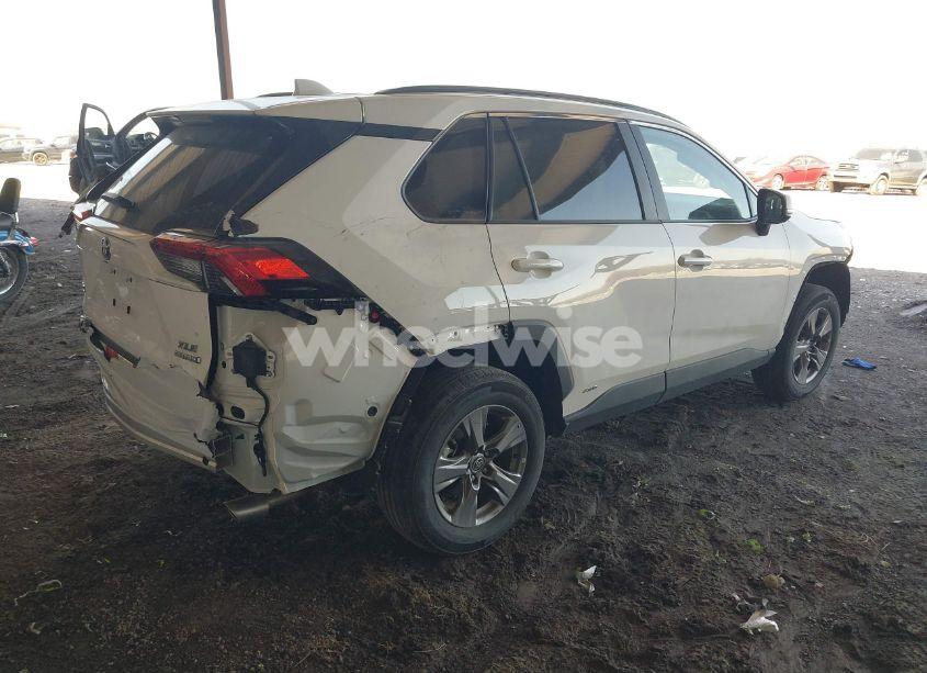 Photo 4 of 2024 Toyota Rav4 HYBRID XLE (VIN 4T3RWRFV3RU133020)