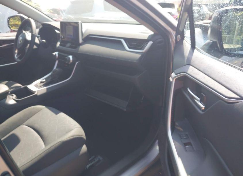 Photo 5 of 2024 Toyota Rav4 HYBRID XLE (VIN 4T3RWRFV3RU156846)