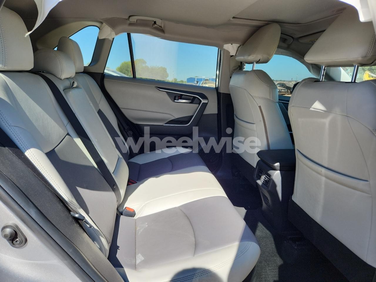 Photo 11 of 2024 TOYOTA RAV4 XLE (VIN 4T3RWRFV3RU162873)