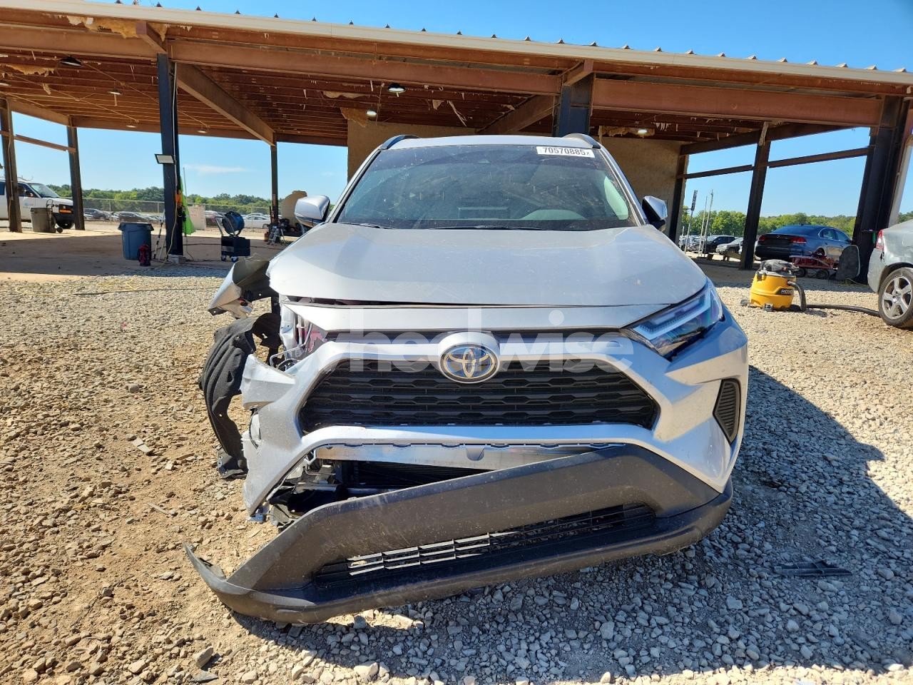 Photo 5 of 2024 TOYOTA RAV4 XLE (VIN 4T3RWRFV3RU162873)