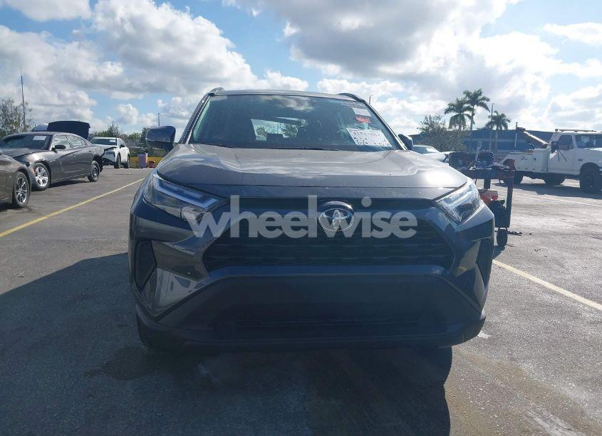 Photo 13 of 2025 Toyota Rav4 HYBRID XLE (VIN 4T3RWRFV3SU165097)