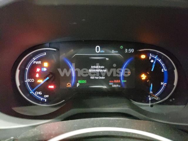 Photo 5 of 2025 TOYOTA RAV4 XLE (VIN 4T3RWRFV3SU183275)