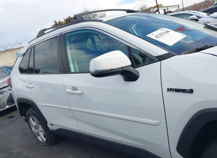 Photo 14 of 2020 Toyota Rav4 HYBRID XLE (VIN 4T3RWRFV4LU007532)