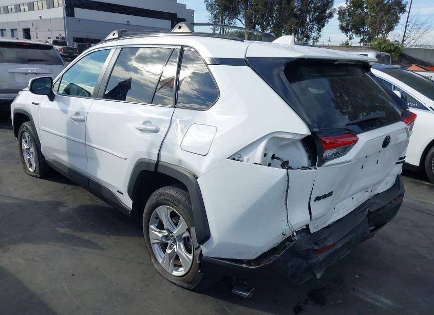 Photo 3 of 2020 Toyota Rav4 HYBRID XLE (VIN 4T3RWRFV4LU007532)