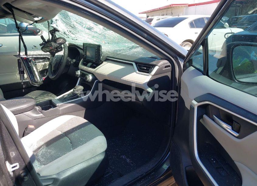 Photo 5 of 2021 Toyota Rav4 HYBRID XLE (VIN 4T3RWRFV4MU023960)