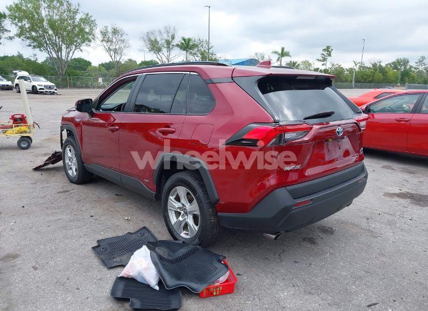Photo 3 of 2021 Toyota Rav4 HYBRID XLE (VIN 4T3RWRFV4MU044341)