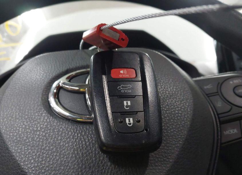 Photo 11 of 2022 Toyota Rav4 HYBRID XLE (VIN 4T3RWRFV4NU057057)