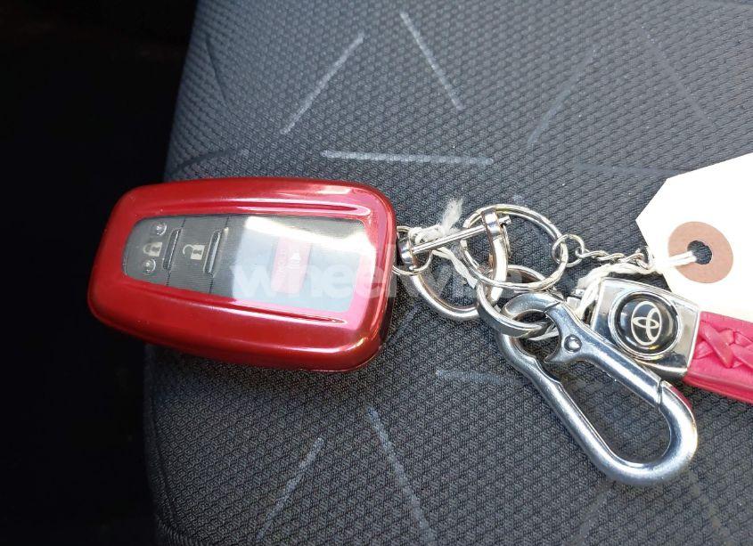 Photo 11 of 2022 Toyota Rav4 HYBRID XLE (VIN 4T3RWRFV4NU063862)