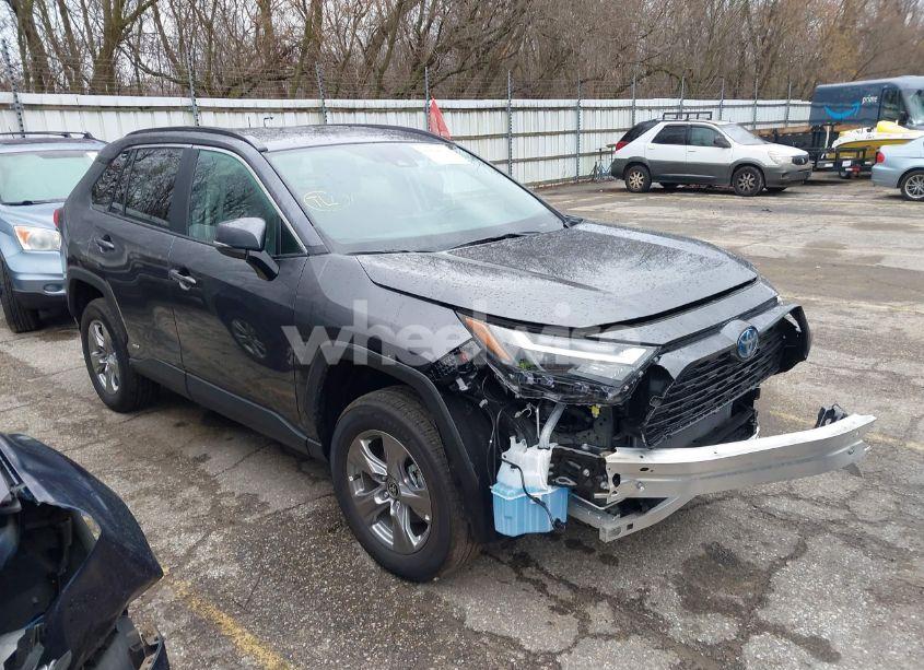 Photo 13 of 2024 Toyota Rav4 HYBRID XLE (VIN 4T3RWRFV4RU118042)