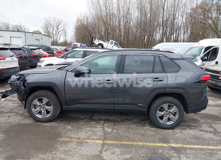 Photo 14 of 2024 Toyota Rav4 HYBRID XLE (VIN 4T3RWRFV4RU118042)