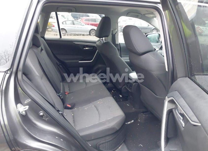 Photo 8 of 2024 Toyota Rav4 HYBRID XLE (VIN 4T3RWRFV4RU118042)