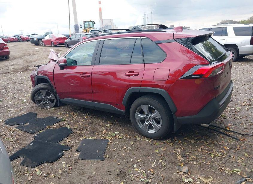 Photo 3 of 2024 Toyota Rav4 HYBRID XLE (VIN 4T3RWRFV4RU136315)