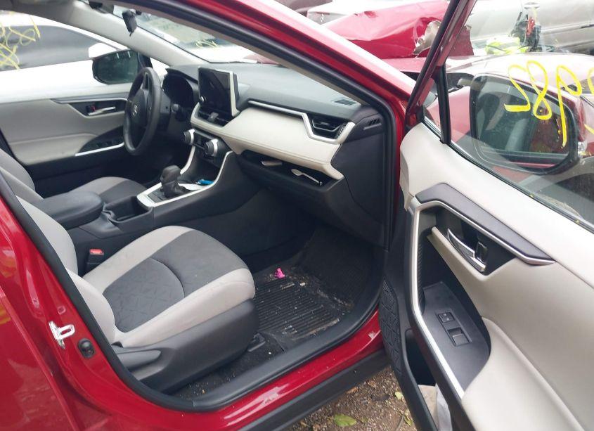 Photo 5 of 2024 Toyota Rav4 HYBRID XLE (VIN 4T3RWRFV4RU136315)