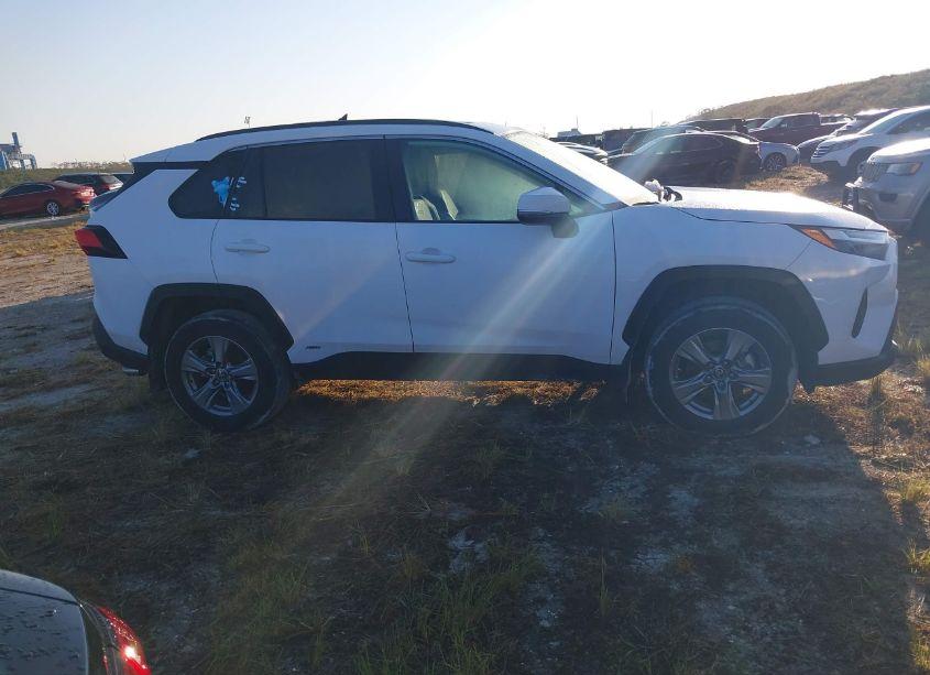 Photo 13 of 2024 Toyota Rav4 HYBRID XLE (VIN 4T3RWRFV4RU140476)