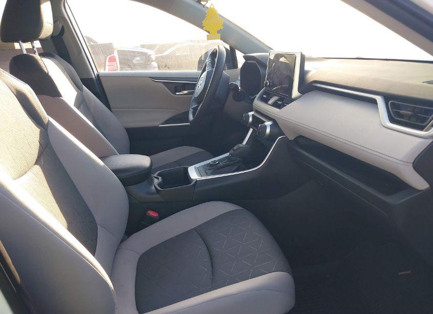 Photo 5 of 2024 Toyota Rav4 HYBRID XLE (VIN 4T3RWRFV4RU140476)