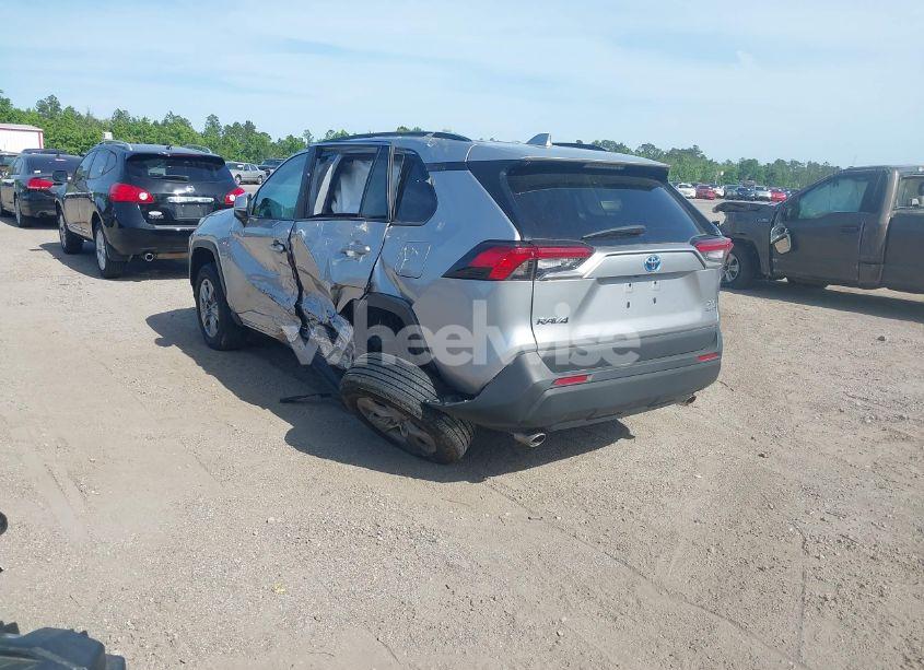 Photo 3 of 2024 Toyota Rav4 HYBRID XLE (VIN 4T3RWRFV4RU145984)