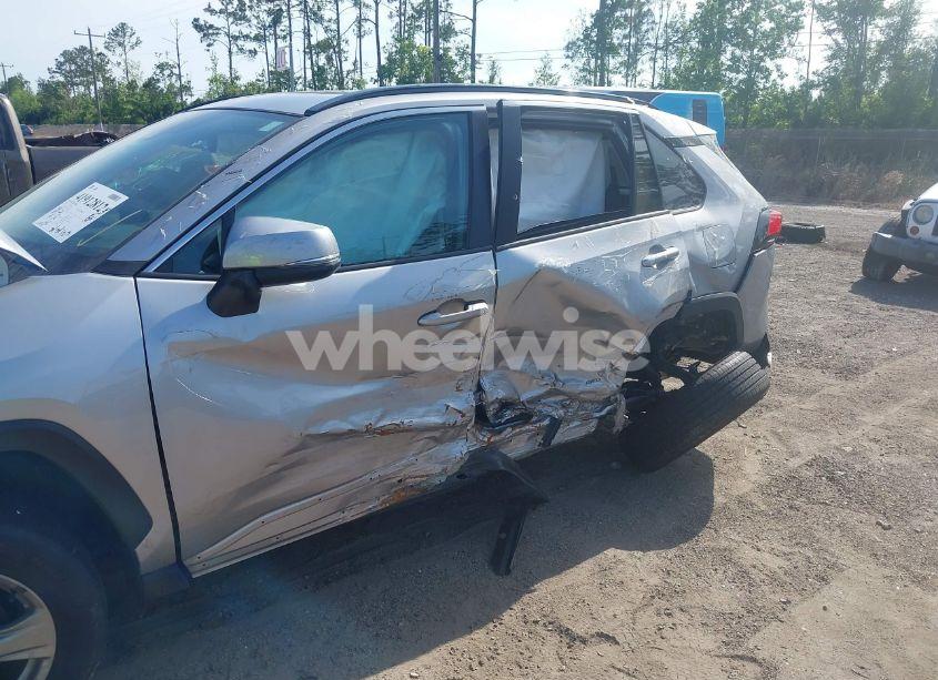 Photo 6 of 2024 Toyota Rav4 HYBRID XLE (VIN 4T3RWRFV4RU145984)